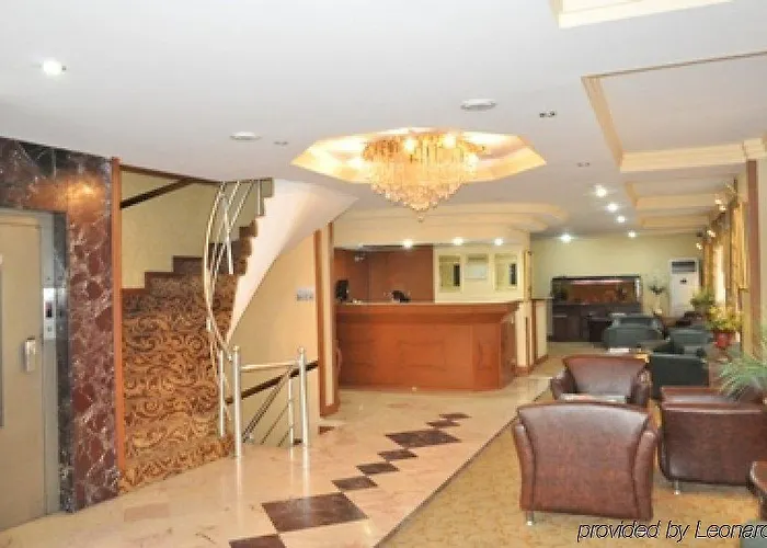 ホテル Kaya Madrid 3*