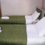 Hotel Kaya Madrid 3*