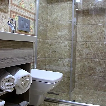 Kaya Madrid