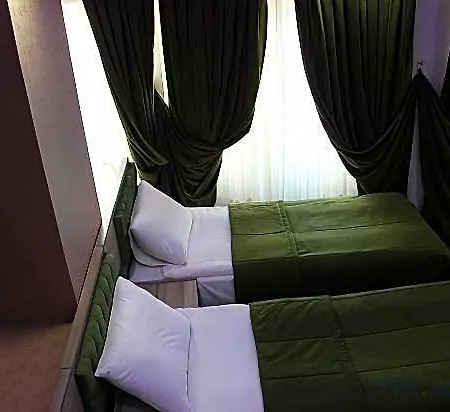Kaya Madrid Hotel 3*