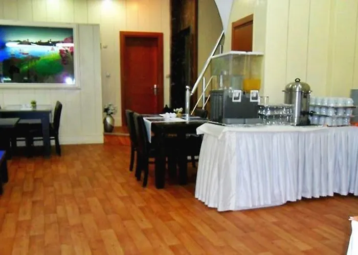 Kaya Madrid Hotel 3*