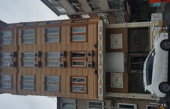 Kaya Madrid מלון