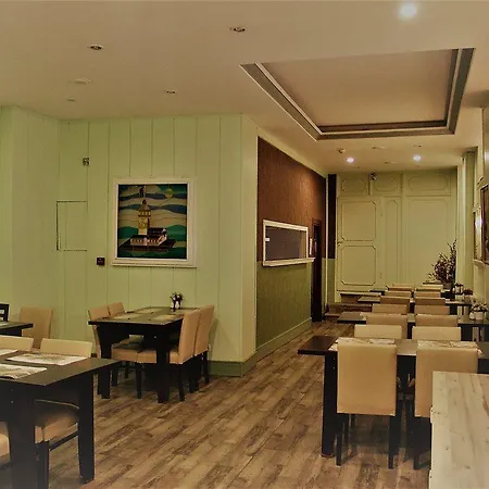 Kaya Madrid Hotel 3*