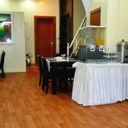 Kaya Madrid Hotel 3*